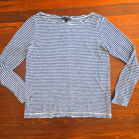 Banana Republic Striped Blue and White Women's Long Sleeve Tee - Picture 1 of 3